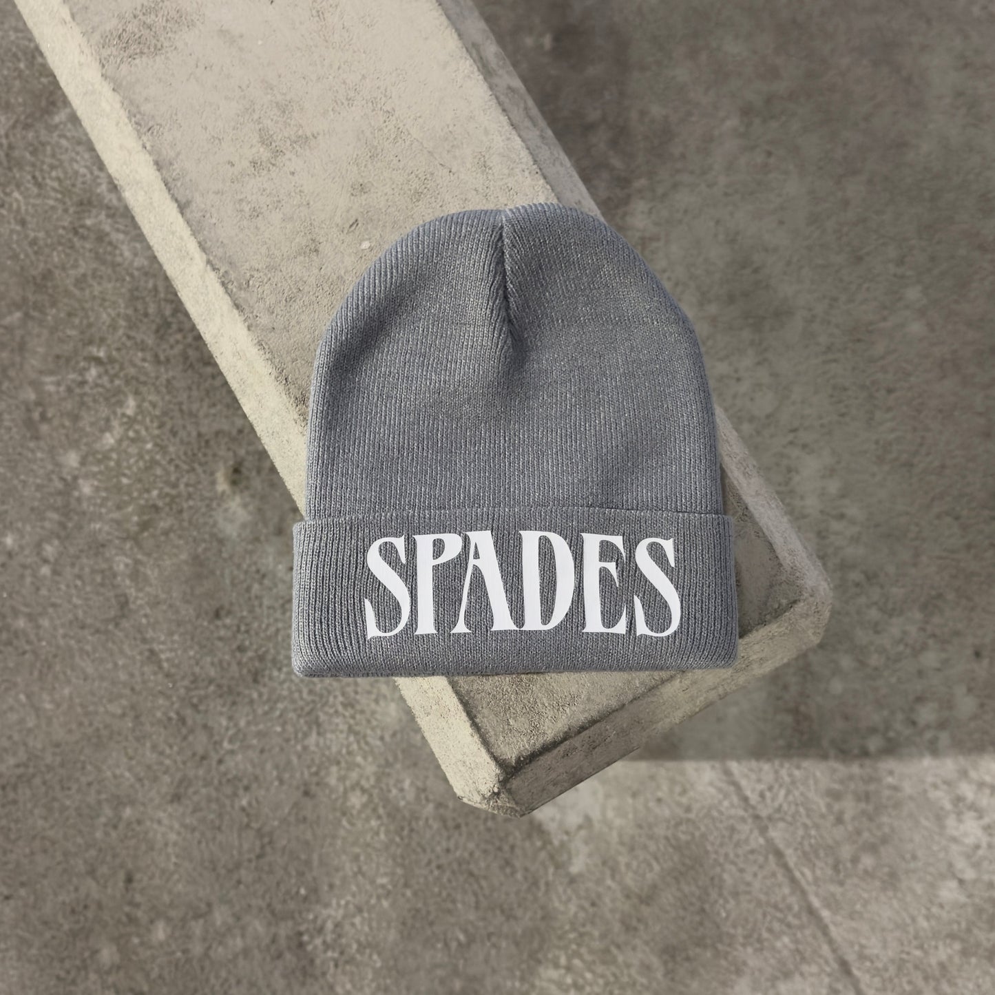 Spades Essential Beanie - SERIF Grey